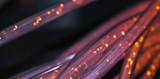 Jaki kabel do przetwornicy 1000W?