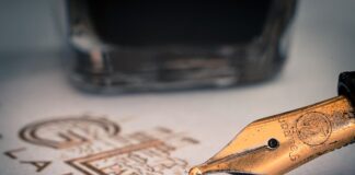 Z czego zrobić Wypełniacz do prezentu?