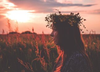 Jak zrobić z dzieckiem stroik wielkanocny? Jak zrobić z dzieckiem stroik wielkanocny?