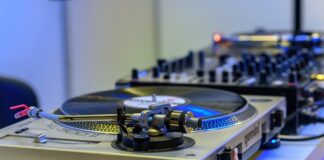 Czy można jeździć z czerwona kontrolka?