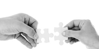 Czy rozdzielacze można łączyć?