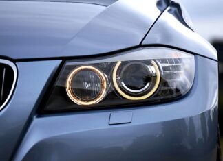 Dlaczego ksenon świeci na czerwono? Dlaczego ksenon świeci na czerwono?