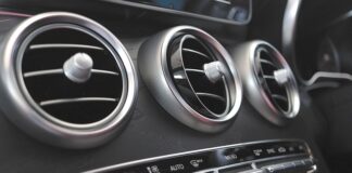 Czy klimatyzator można podłączyć do gniazdka?